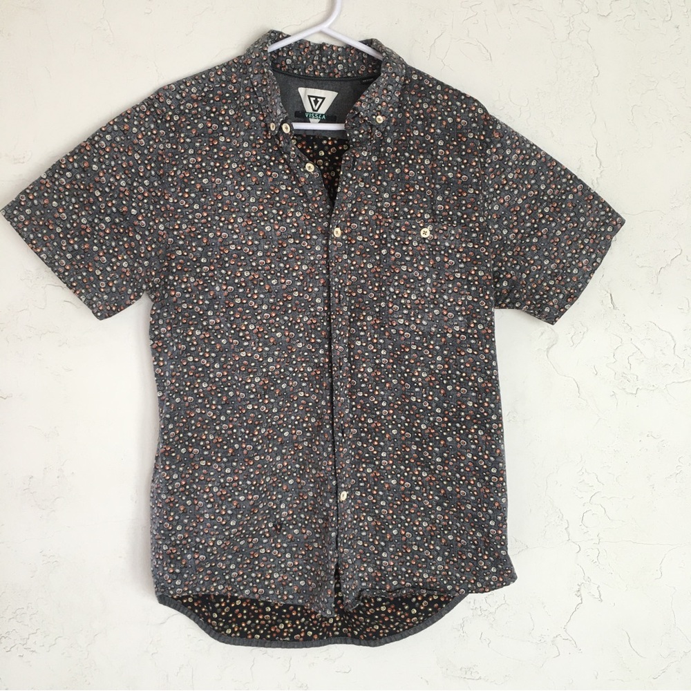 Vissla button down men’s shirt size M